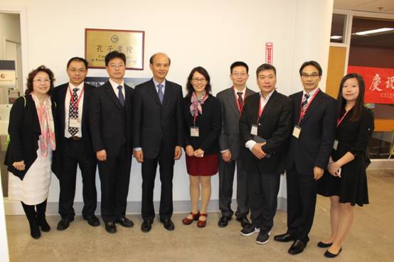 罗林泉总领事与leyu·乐鱼(中国)体育官方网站代表团、孔院院长合影留念.JPG